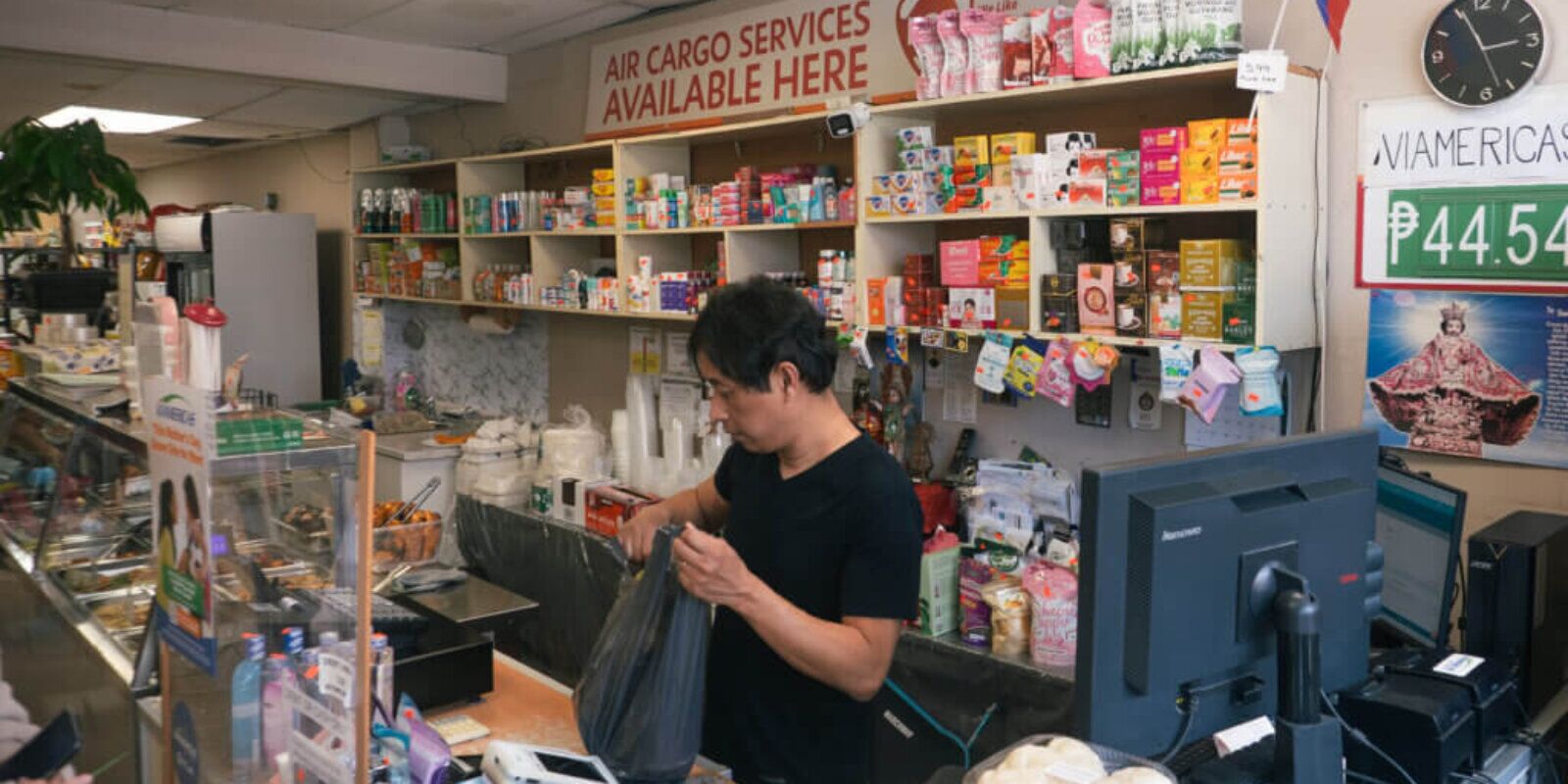 Grocery story